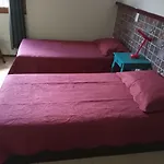 Maison Jaune Chambre Bibi